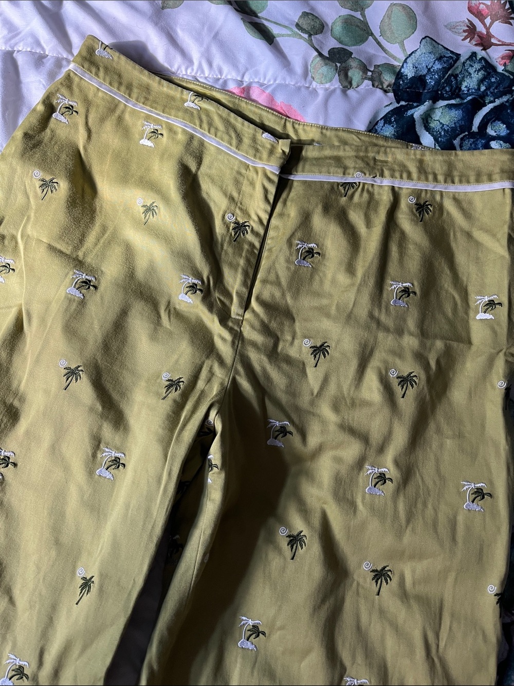 Island Republic Pants Palm Embroidery Size 12 - Picture 3 of 8
